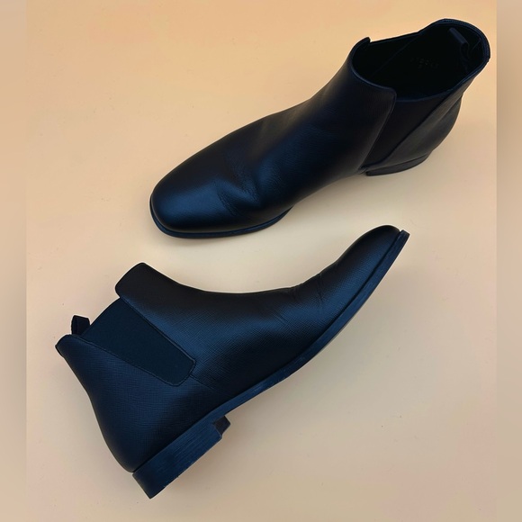 Prada Men's Saffiano Leather Chelsea Boots -Original Box & Shoe Covers Included! - Picture 2 of 14